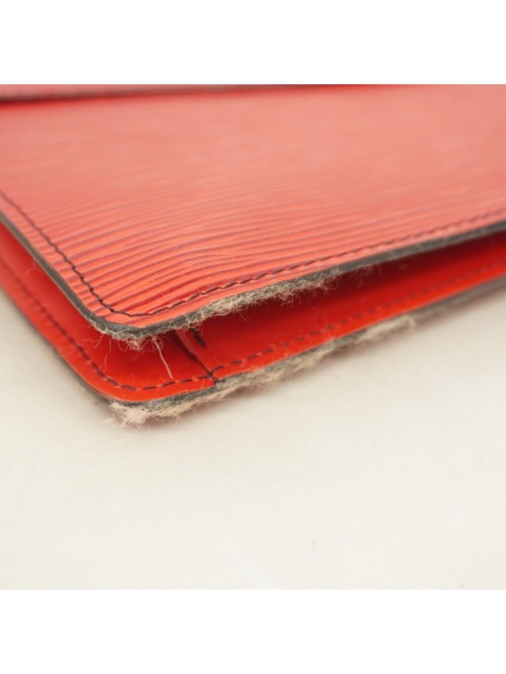 ★SOLD★ Louis Vuitton Clutch Epi Montaigne 27 Castilian Red - Picture 8 of 9